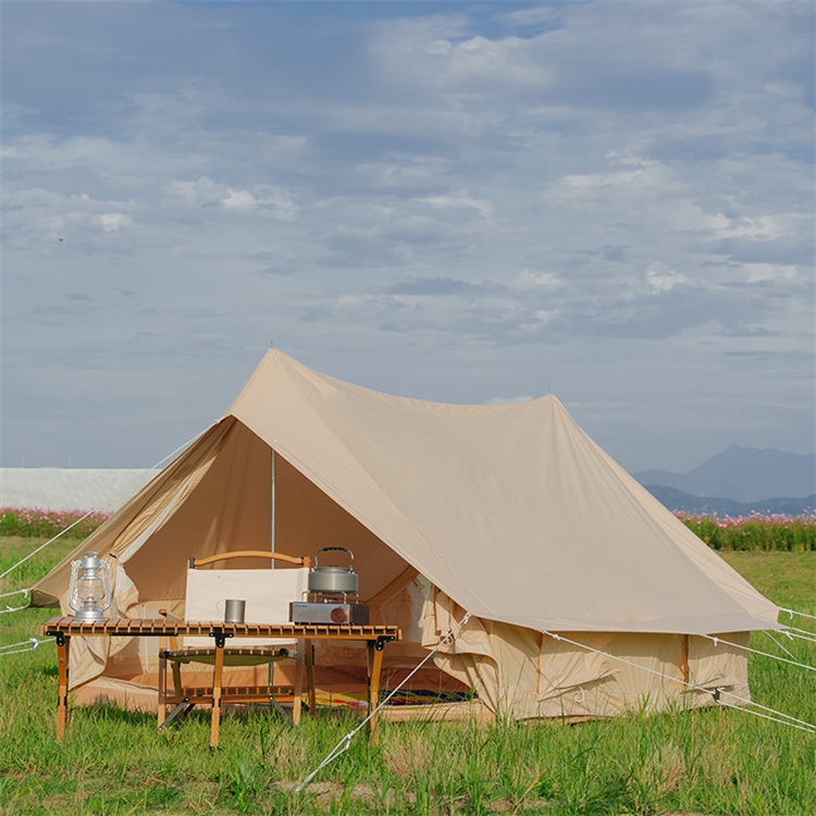 Kémbong Kabin Bell Canvas Cabin